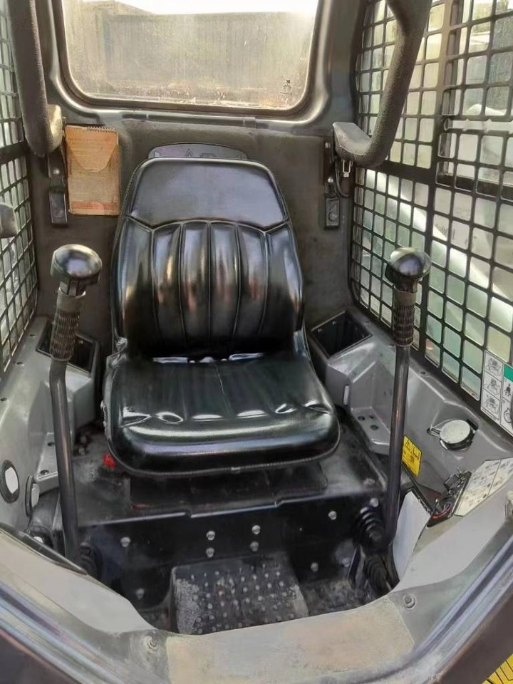 Bobcat S 450 - Φορτωτής πλάγιας ολίσθησης: φωτογραφία 2 Bobcat S 450 - Φορτωτής πλάγιας ολίσθησης: φωτογραφία 2