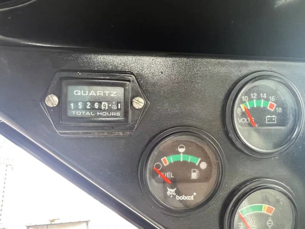 Bobcat S 450 - Ερπυστριοφόρος εκσκαφέας: φωτογραφία 4 Bobcat S 450 - Ερπυστριοφόρος εκσκαφέας: φωτογραφία 4