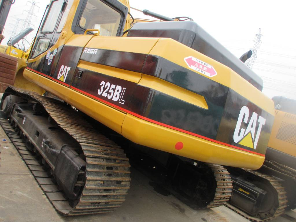 CAT 325 B L - Ερπυστριοφόρος εκσκαφέας: φωτογραφία 1 CAT 325 B L - Ερπυστριοφόρος εκσκαφέας: φωτογραφία 1