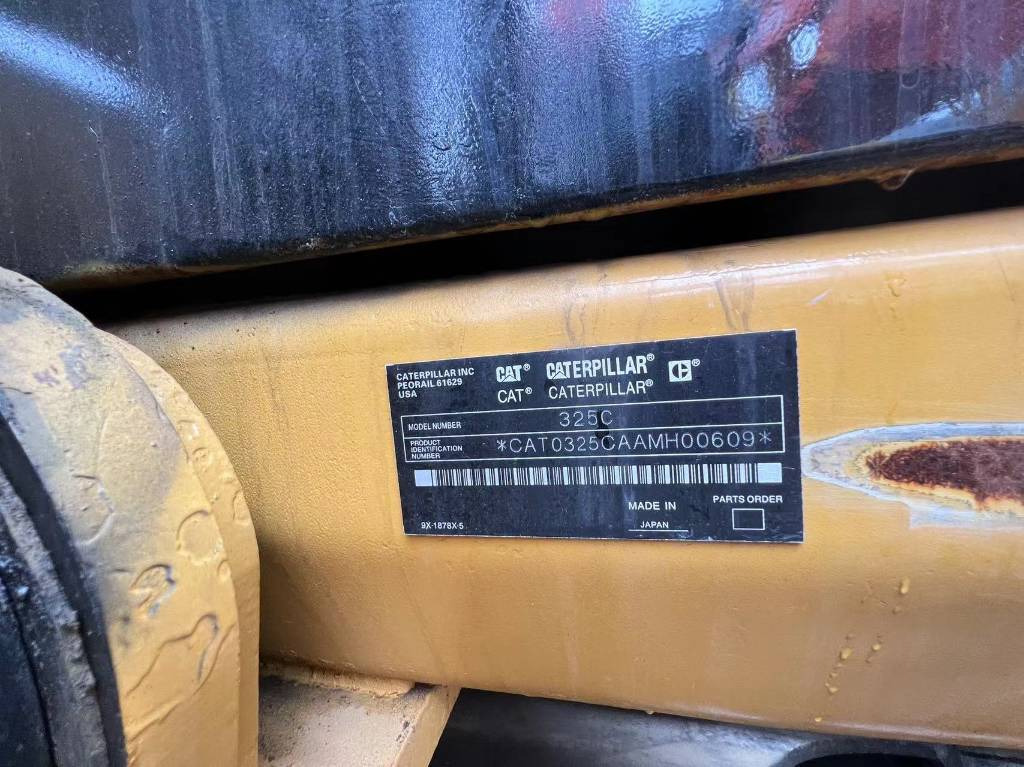 CAT 325 C - Ερπυστριοφόρος εκσκαφέας: φωτογραφία 2 CAT 325 C - Ερπυστριοφόρος εκσκαφέας: φωτογραφία 2