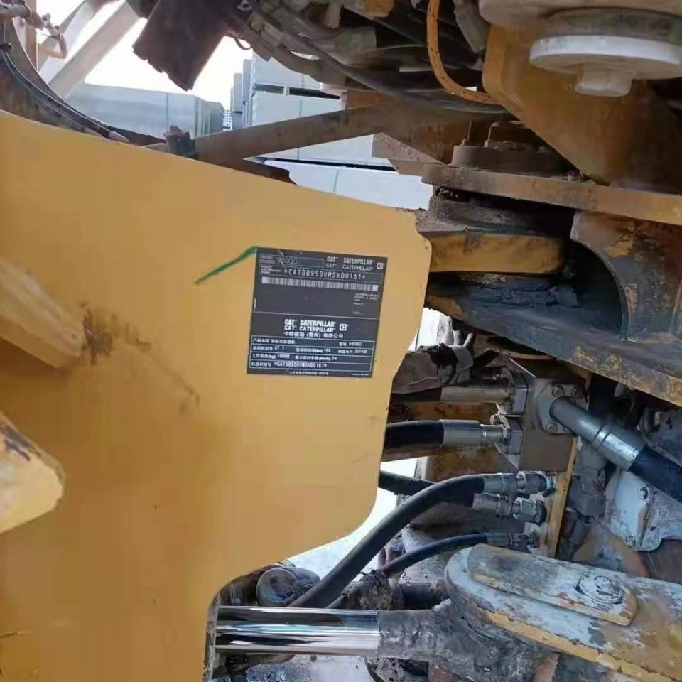 CAT 950 G - Ελαστιχοφόρος φορτωτής: φωτογραφία 2 CAT 950 G - Ελαστιχοφόρος φορτωτής: φωτογραφία 2