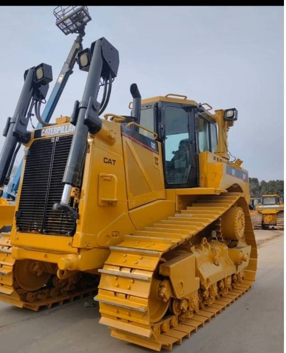 CAT D 8 T - Μπουλντόζα: φωτογραφία 2 CAT D 8 T - Μπουλντόζα: φωτογραφία 2