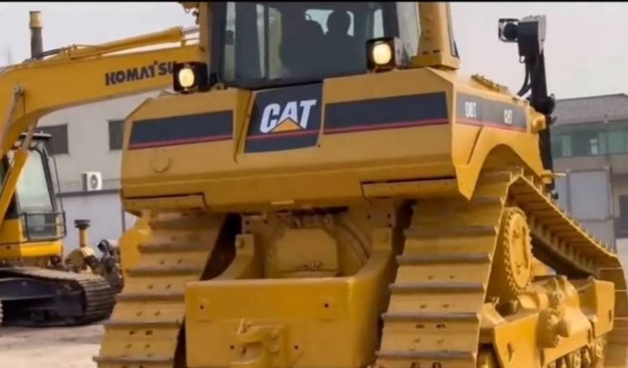 CAT D 8 T - Μπουλντόζα: φωτογραφία 5 CAT D 8 T - Μπουλντόζα: φωτογραφία 5