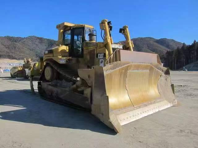 CAT D 9 R - Μπουλντόζα: φωτογραφία 3 CAT D 9 R - Μπουλντόζα: φωτογραφία 3