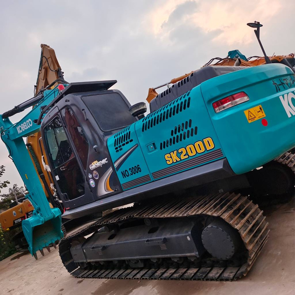 Kobelco SK 200 - Ερπυστριοφόρος εκσκαφέας: φωτογραφία 1 Kobelco SK 200 - Ερπυστριοφόρος εκσκαφέας: φωτογραφία 1