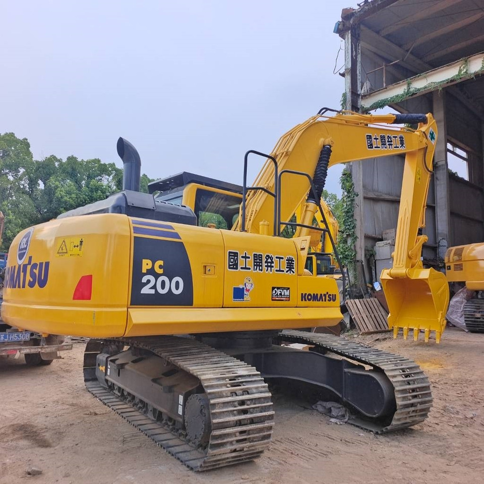 Komatsu PC 200 - Ερπυστριοφόρος εκσκαφέας: φωτογραφία 3 Komatsu PC 200 - Ερπυστριοφόρος εκσκαφέας: φωτογραφία 3