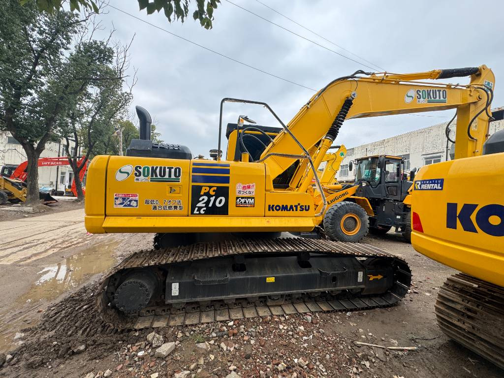 Komatsu PC 210 LC-8 - Ερπυστριοφόρος εκσκαφέας: φωτογραφία 1 Komatsu PC 210 LC-8 - Ερπυστριοφόρος εκσκαφέας: φωτογραφία 1