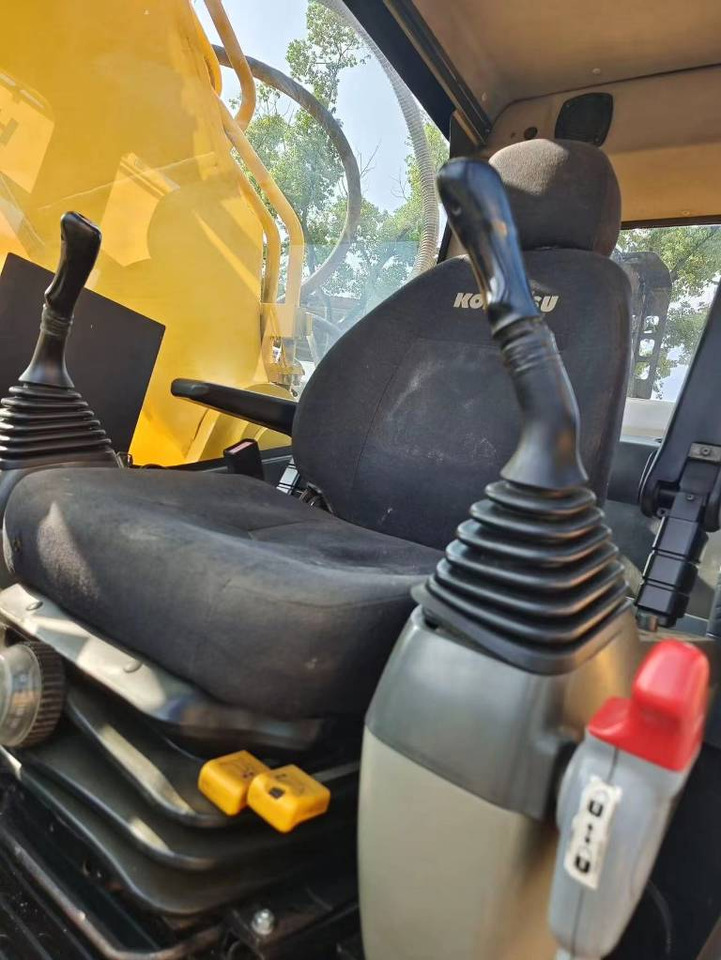 Komatsu PC 400 LC-8 - Ερπυστριοφόρος εκσκαφέας: φωτογραφία 4 Komatsu PC 400 LC-8 - Ερπυστριοφόρος εκσκαφέας: φωτογραφία 4
