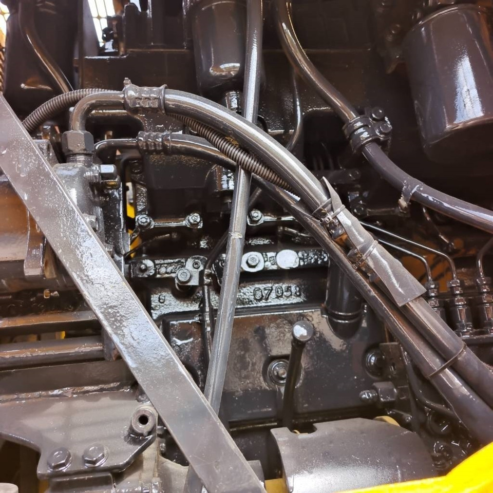 Komatsu WA 470-6 - Ερπυστριοφόρος εκσκαφέας: φωτογραφία 5 Komatsu WA 470-6 - Ερπυστριοφόρος εκσκαφέας: φωτογραφία 5