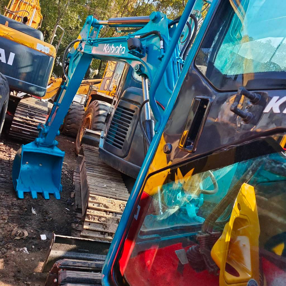 Kubota U-35 - Μίνι εκσκαφέας: φωτογραφία 4 Kubota U-35 - Μίνι εκσκαφέας: φωτογραφία 4