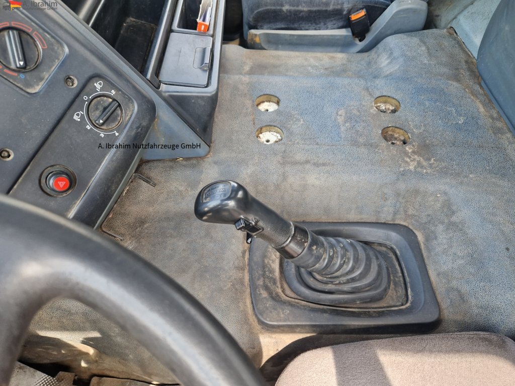 Daf CF 290 Wassertank 13500 L, Tank verzinkt Vorlauf- Lift- Lenkachse - Φορτηγό βυτιοφόρο: φωτογραφία 4 Daf CF 290 Wassertank 13500 L, Tank verzinkt Vorlauf- Lift- Lenkachse - Φορτηγό βυτιοφόρο: φωτογραφία 4