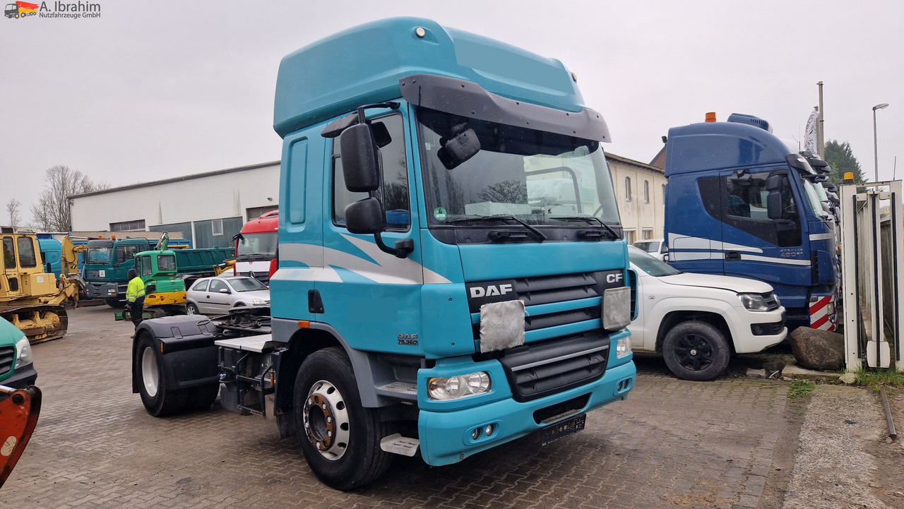 Daf FT CF 2x Nebenantrieb, Kipphydraulik deutsches Fahrzeug, fehlerfrei im Display - Τράκτορας: φωτογραφία 4 Daf FT CF 2x Nebenantrieb, Kipphydraulik deutsches Fahrzeug, fehlerfrei im Display - Τράκτορας: φωτογραφία 4