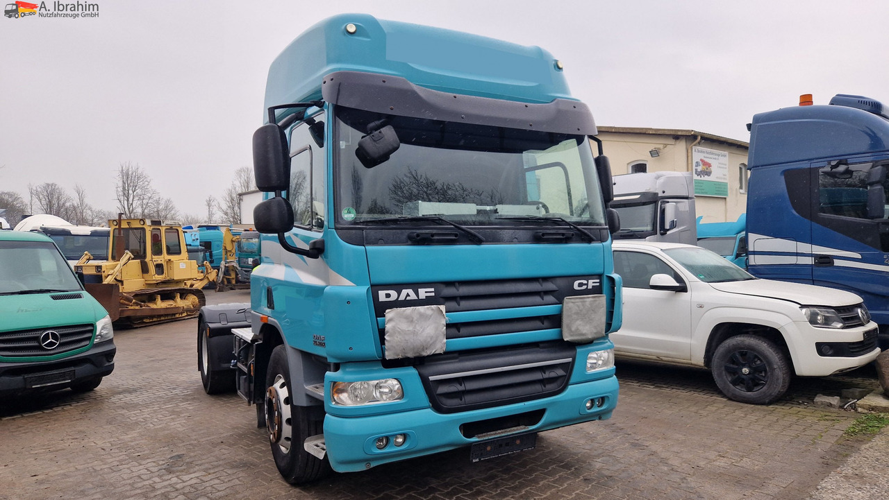 Daf FT CF 2x Nebenantrieb, Kipphydraulik deutsches Fahrzeug, fehlerfrei im Display - Τράκτορας: φωτογραφία 2 Daf FT CF 2x Nebenantrieb, Kipphydraulik deutsches Fahrzeug, fehlerfrei im Display - Τράκτορας: φωτογραφία 2