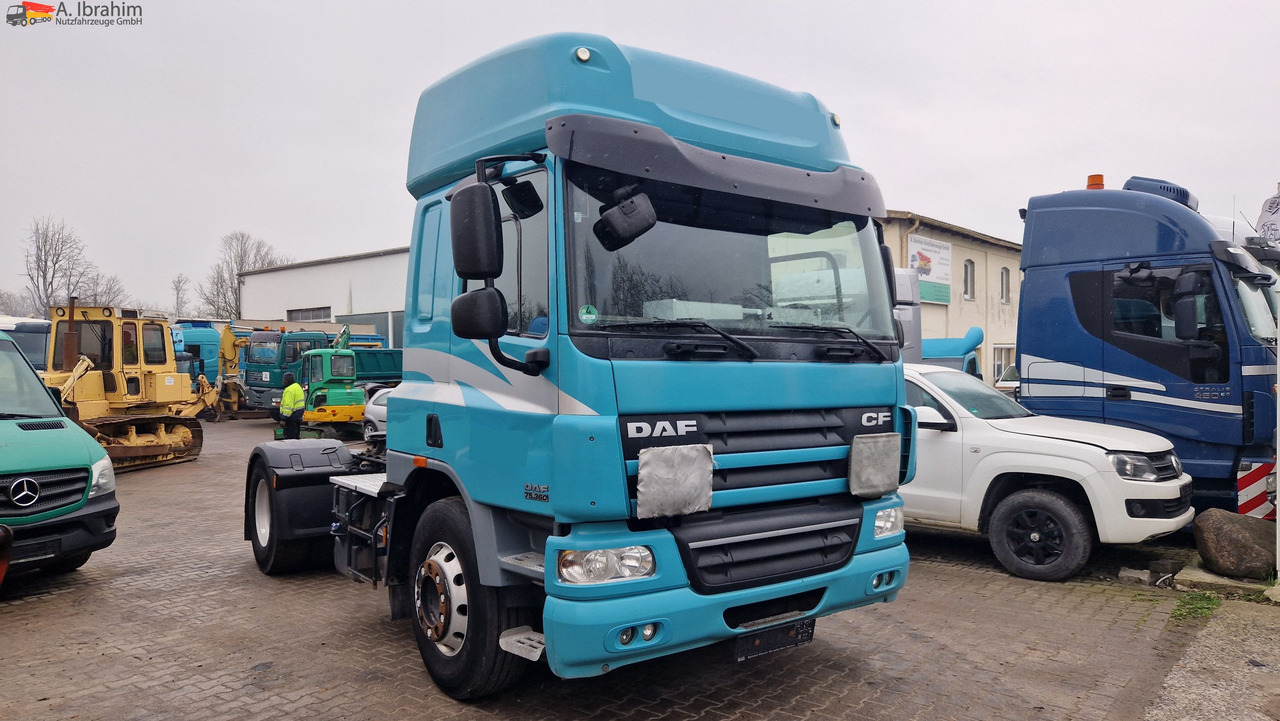Daf FT CF 2x Nebenantrieb, Kipphydraulik deutsches Fahrzeug, fehlerfrei im Display - Τράκτορας: φωτογραφία 3 Daf FT CF 2x Nebenantrieb, Kipphydraulik deutsches Fahrzeug, fehlerfrei im Display - Τράκτορας: φωτογραφία 3