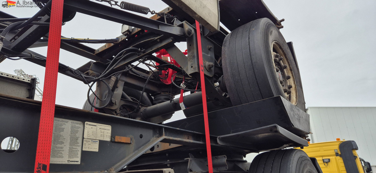 Ρυμούλκα μεταφοράς εμπορευματοκιβωτίων/ Κινητό αμάξωμα Krone AZ 3x vorhanden SAF Achsen, fertig gestapelt: φωτογραφία 6