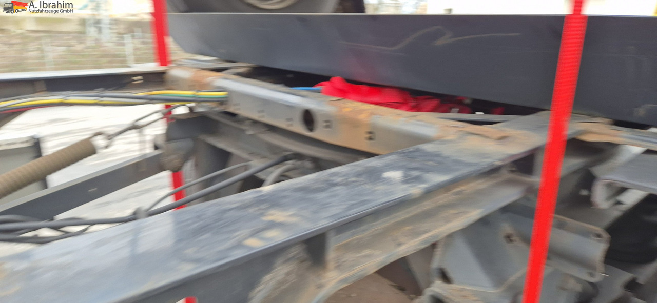 Ρυμούλκα μεταφοράς εμπορευματοκιβωτίων/ Κινητό αμάξωμα Krone AZ 3x vorhanden SAF Achsen, fertig gestapelt: φωτογραφία 14