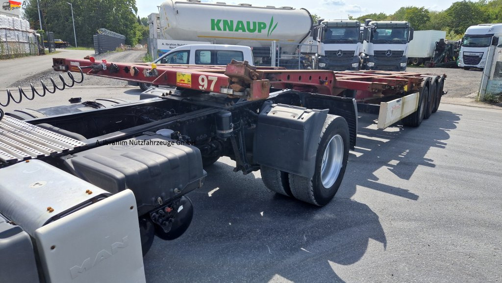 Krone SD Containerchassis 2x 20, 30, 40 ft deutscher Auflieger, ausziehbar - Επικαθήμενο μεταφοράς εμπορευματοκιβωτίων/ Κινητό αμάξωμα: φωτογραφία 1 Krone SD Containerchassis 2x 20, 30, 40 ft deutscher Auflieger, ausziehbar - Επικαθήμενο μεταφοράς εμπορευματοκιβωτίων/ Κινητό αμάξωμα: φωτογραφία 1