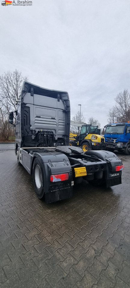 MAN 18.500 TGX Retarder, 2x Tank, Motorschaden !! - Τράκτορας: φωτογραφία 2 MAN 18.500 TGX Retarder, 2x Tank, Motorschaden !! - Τράκτορας: φωτογραφία 2