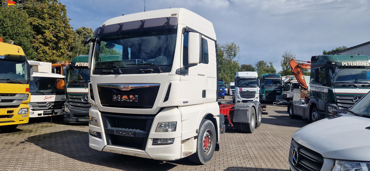 MAN 26.440 TGX, Chassis 7,80 m lang 4,85 m Radstand - Φορτηγό σασί: φωτογραφία 1 MAN 26.440 TGX, Chassis 7,80 m lang 4,85 m Radstand - Φορτηγό σασί: φωτογραφία 1