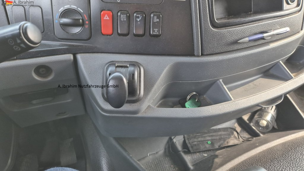 Mercedes-Benz 1823 Frigoblock, 2 Kammer, LBW - Φορτηγό ψυγείο: φωτογραφία 3 Mercedes-Benz 1823 Frigoblock, 2 Kammer, LBW - Φορτηγό ψυγείο: φωτογραφία 3