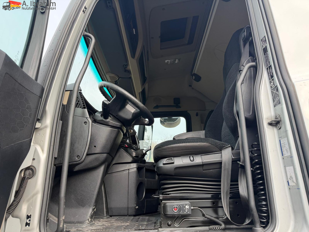 Mercedes-Benz 1842LS Retarder | 4x2 | Klima | MegaSpace - Τράκτορας: φωτογραφία 5 Mercedes-Benz 1842LS Retarder | 4x2 | Klima | MegaSpace - Τράκτορας: φωτογραφία 5