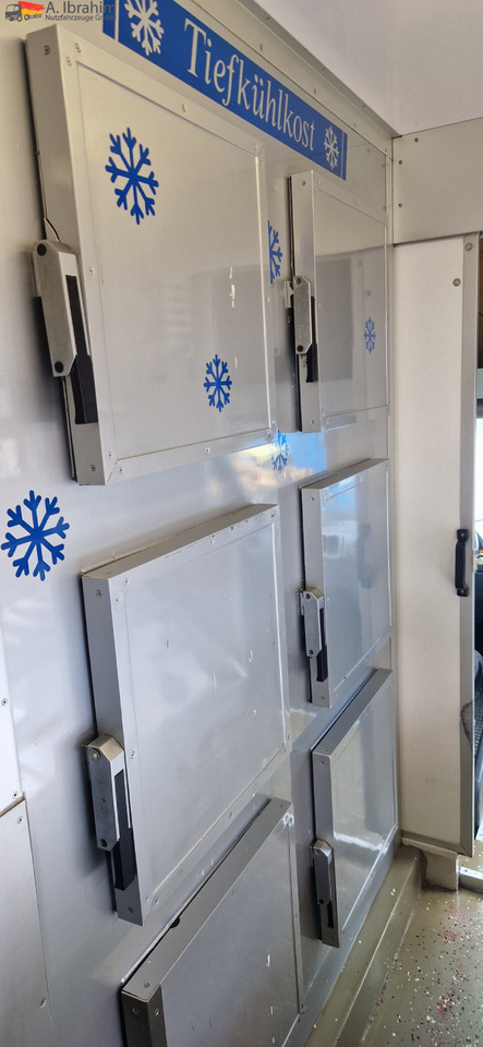 Mercedes-Benz 413 CDI Tiefkühlfächer, autom. Verkaufsklappe Basis ist ok - Επαγγελματικό αυτοκίνητο ψυγείο: φωτογραφία 5 Mercedes-Benz 413 CDI Tiefkühlfächer, autom. Verkaufsklappe Basis ist ok - Επαγγελματικό αυτοκίνητο ψυγείο: φωτογραφία 5