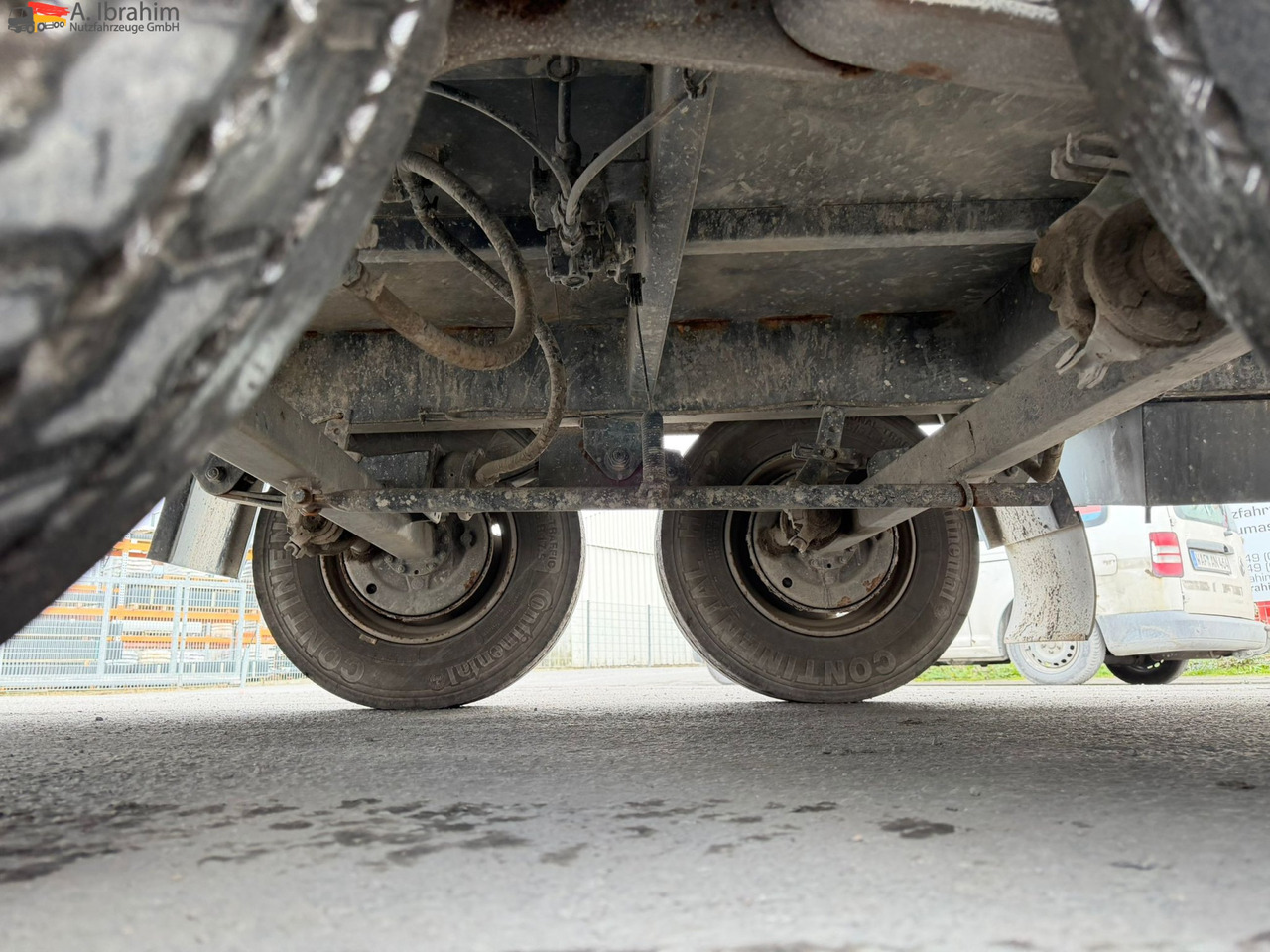 Obermaier TUE110 SDAH Tieflader | | Trommelbremse | Rampen | 7.2 Plattform | Stützfuß vorne - Ρυμούλκα με χαμηλό δάπεδο: φωτογραφία 4 Obermaier TUE110 SDAH Tieflader | | Trommelbremse | Rampen | 7.2 Plattform | Stützfuß vorne - Ρυμούλκα με χαμηλό δάπεδο: φωτογραφία 4