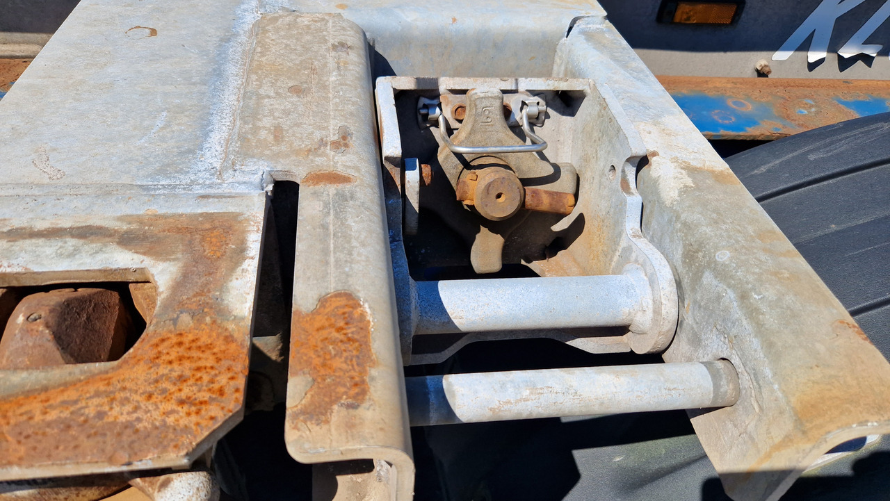 Schmitz SCF 24G Slider - Επικαθήμενο μεταφοράς εμπορευματοκιβωτίων/ Κινητό αμάξωμα: φωτογραφία 3 Schmitz SCF 24G Slider - Επικαθήμενο μεταφοράς εμπορευματοκιβωτίων/ Κινητό αμάξωμα: φωτογραφία 3