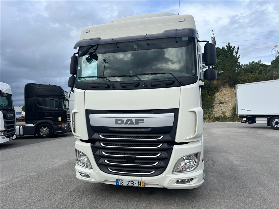 DAF XF 460 - Τράκτορας: φωτογραφία 2 DAF XF 460 - Τράκτορας: φωτογραφία 2