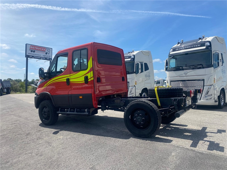 Iveco 70-S180 4X4 - Φορτηγό σασί: φωτογραφία 3 Iveco 70-S180 4X4 - Φορτηγό σασί: φωτογραφία 3