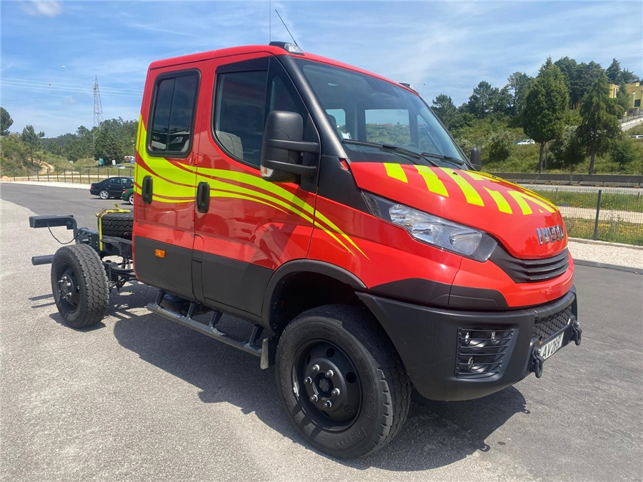 Iveco 70-S180 4X4 - Φορτηγό σασί: φωτογραφία 2 Iveco 70-S180 4X4 - Φορτηγό σασί: φωτογραφία 2