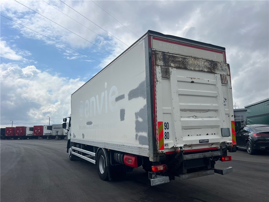 Renault D 19 - Φορτηγό κόφα: φωτογραφία 2 Renault D 19 - Φορτηγό κόφα: φωτογραφία 2