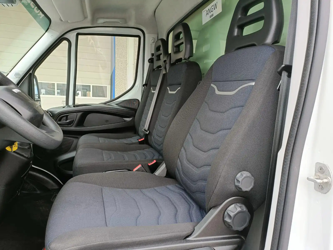 IVECO DAILY 35C16 - Ελαφρύ επαγγελματικό: φωτογραφία 3 IVECO DAILY 35C16 - Ελαφρύ επαγγελματικό: φωτογραφία 3