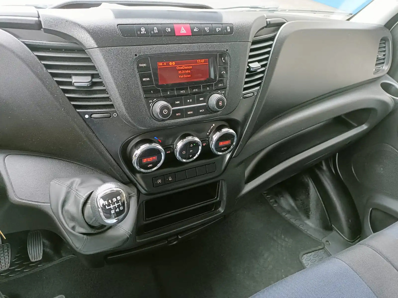 IVECO DAILY 35C16 - Ελαφρύ επαγγελματικό: φωτογραφία 5 IVECO DAILY 35C16 - Ελαφρύ επαγγελματικό: φωτογραφία 5