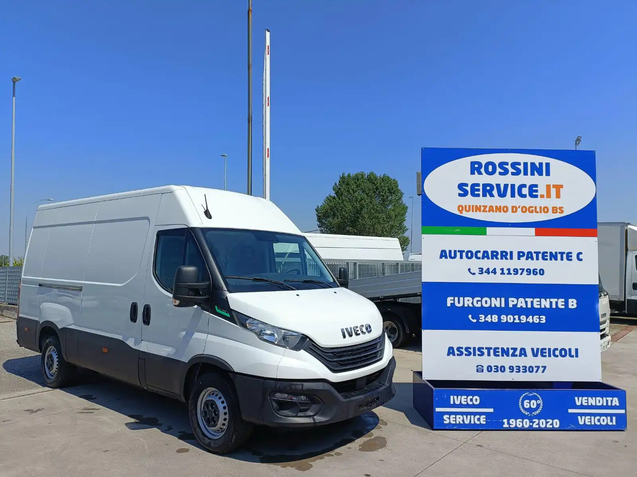 IVECO DAILY 35S14 L2H2 CNG METANO KM 0 - Βαν: φωτογραφία 1 IVECO DAILY 35S14 L2H2 CNG METANO KM 0 - Βαν: φωτογραφία 1