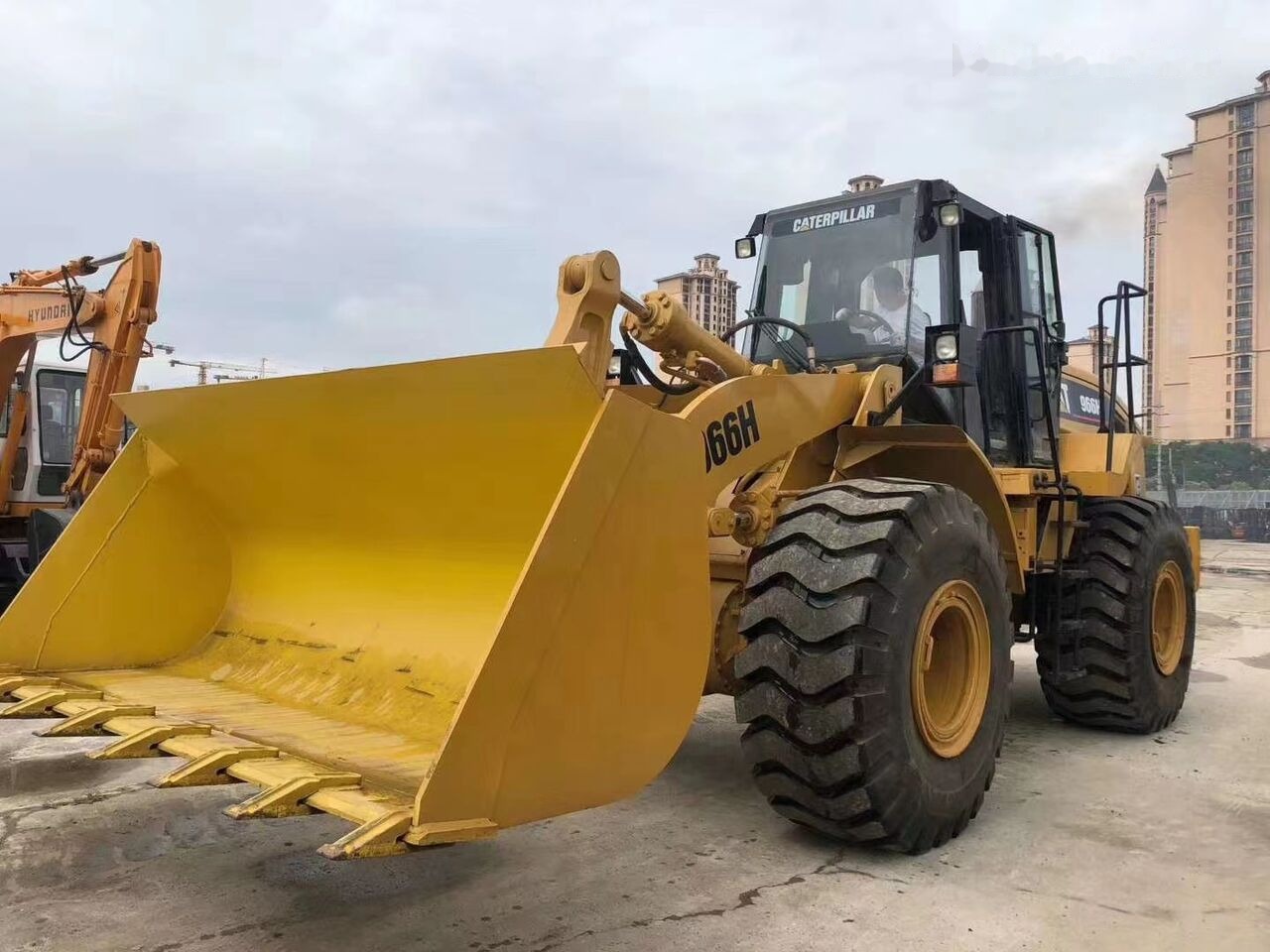 Caterpillar 966H - Ελαστιχοφόρος φορτωτής: φωτογραφία 2 Caterpillar 966H - Ελαστιχοφόρος φορτωτής: φωτογραφία 2