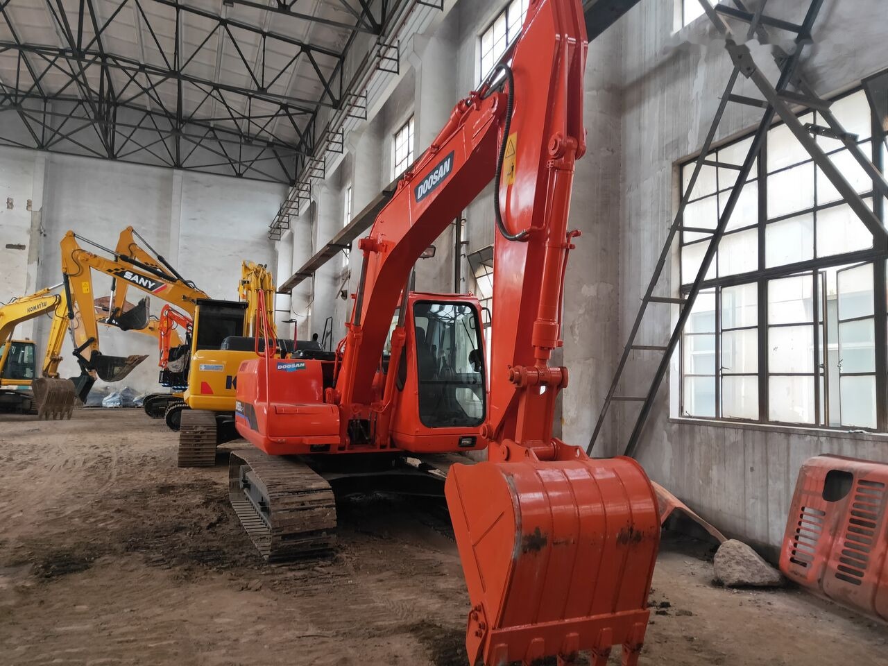 Doosan DH150LC-7 - Ερπυστριοφόρος εκσκαφέας: φωτογραφία 4 Doosan DH150LC-7 - Ερπυστριοφόρος εκσκαφέας: φωτογραφία 4