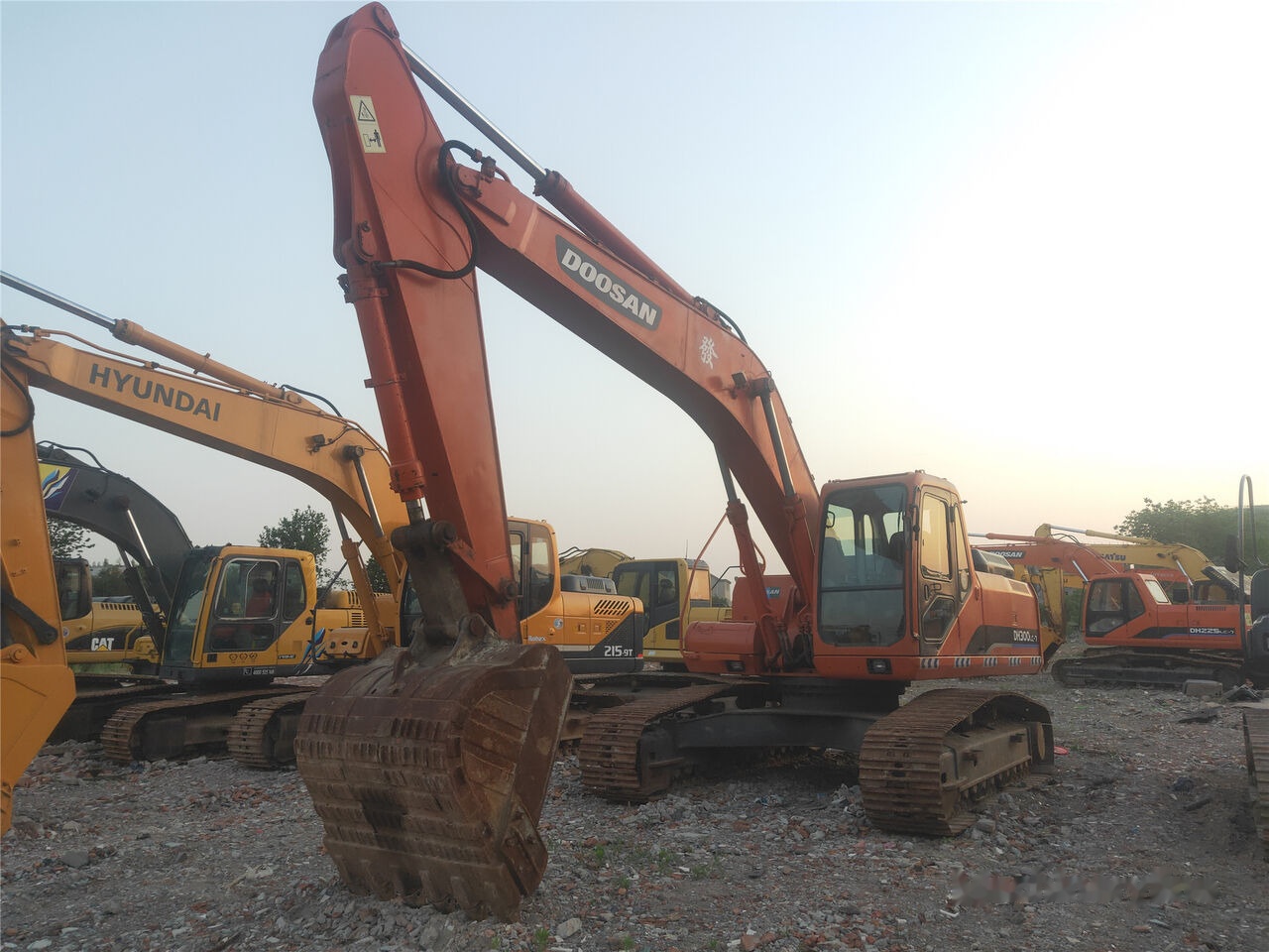 Doosan DH300LC-7 - Ερπυστριοφόρος εκσκαφέας: φωτογραφία 3 Doosan DH300LC-7 - Ερπυστριοφόρος εκσκαφέας: φωτογραφία 3