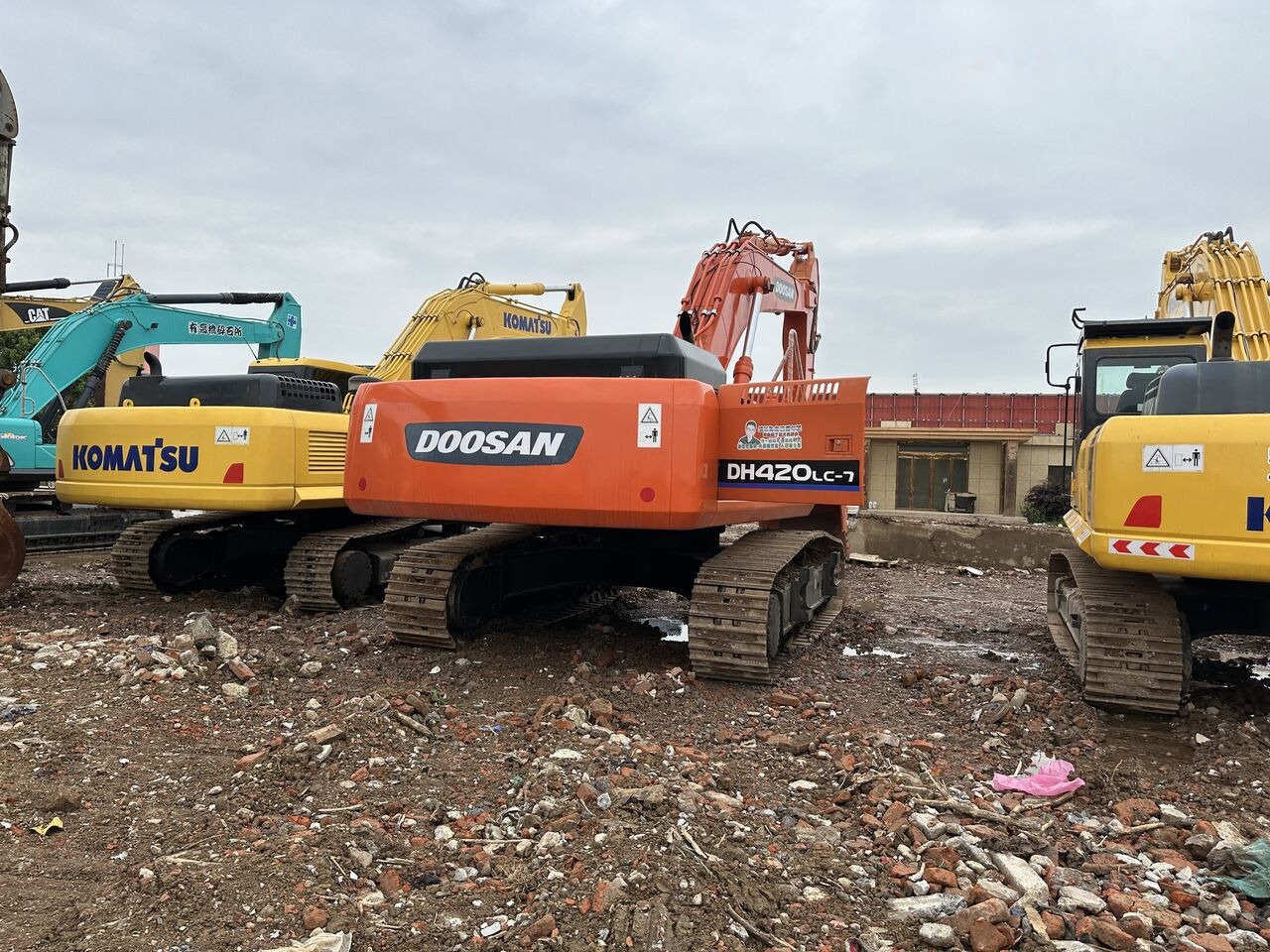 Doosan DH420 - Ερπυστριοφόρος εκσκαφέας: φωτογραφία 2 Doosan DH420 - Ερπυστριοφόρος εκσκαφέας: φωτογραφία 2