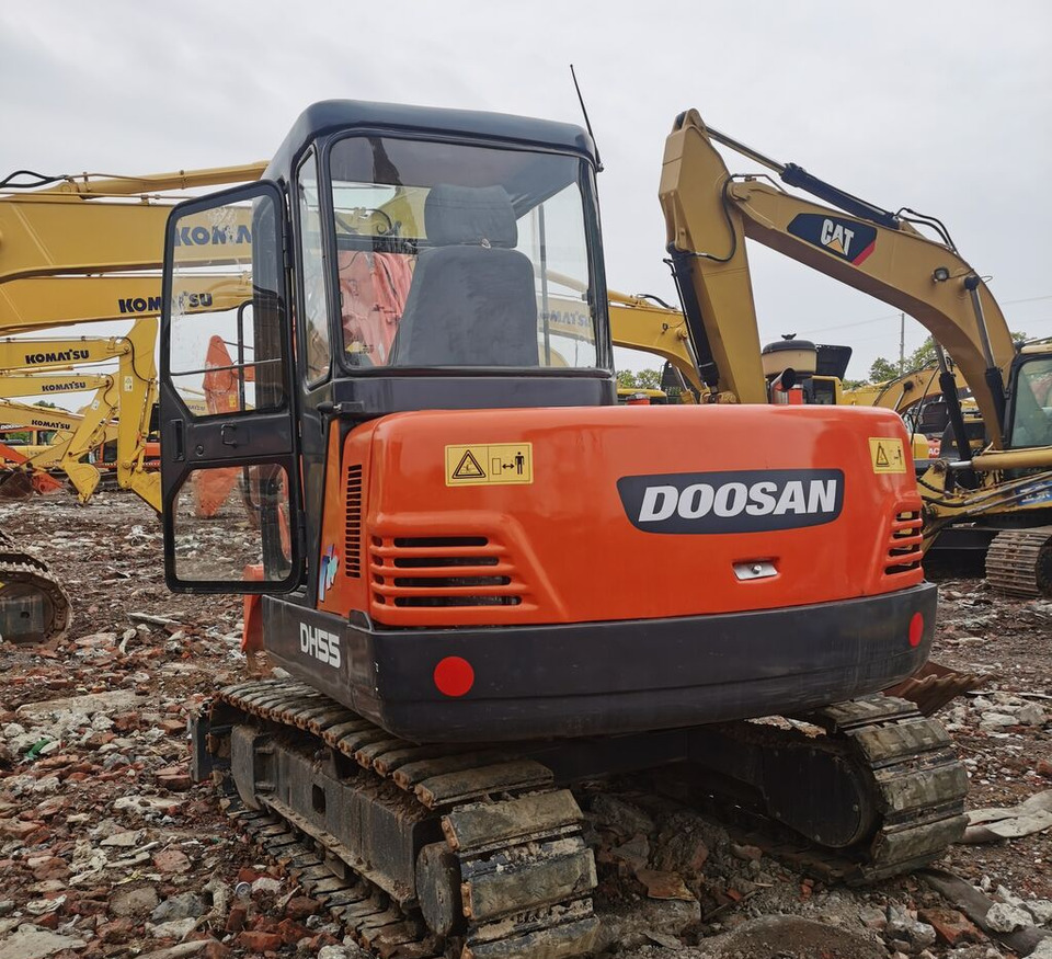 Doosan DH55 - Ερπυστριοφόρος εκσκαφέας: φωτογραφία 2 Doosan DH55 - Ερπυστριοφόρος εκσκαφέας: φωτογραφία 2