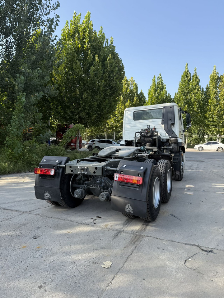 HOWO 6x4 - Τράκτορας: φωτογραφία 4 HOWO 6x4 - Τράκτορας: φωτογραφία 4