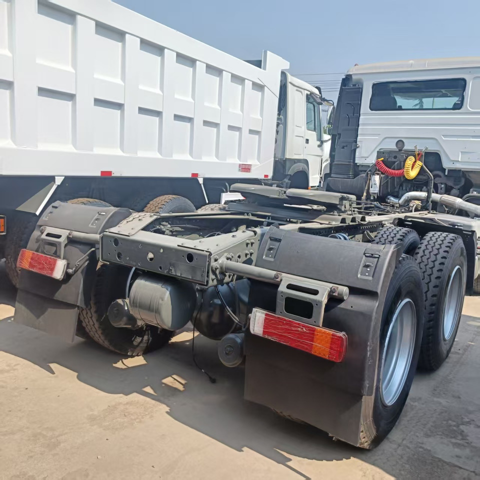 HOWO 6x4 - Τράκτορας: φωτογραφία 5 HOWO 6x4 - Τράκτορας: φωτογραφία 5