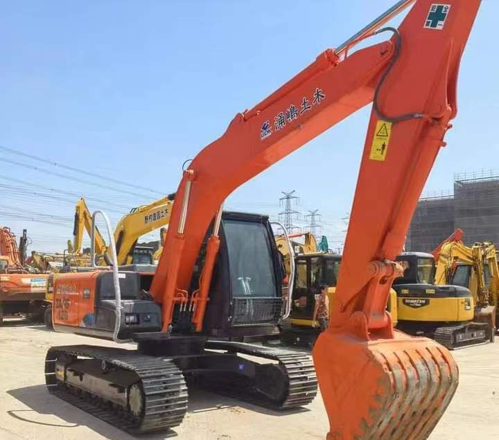 Hitachi ZX120 - Ερπυστριοφόρος εκσκαφέας: φωτογραφία 4 Hitachi ZX120 - Ερπυστριοφόρος εκσκαφέας: φωτογραφία 4