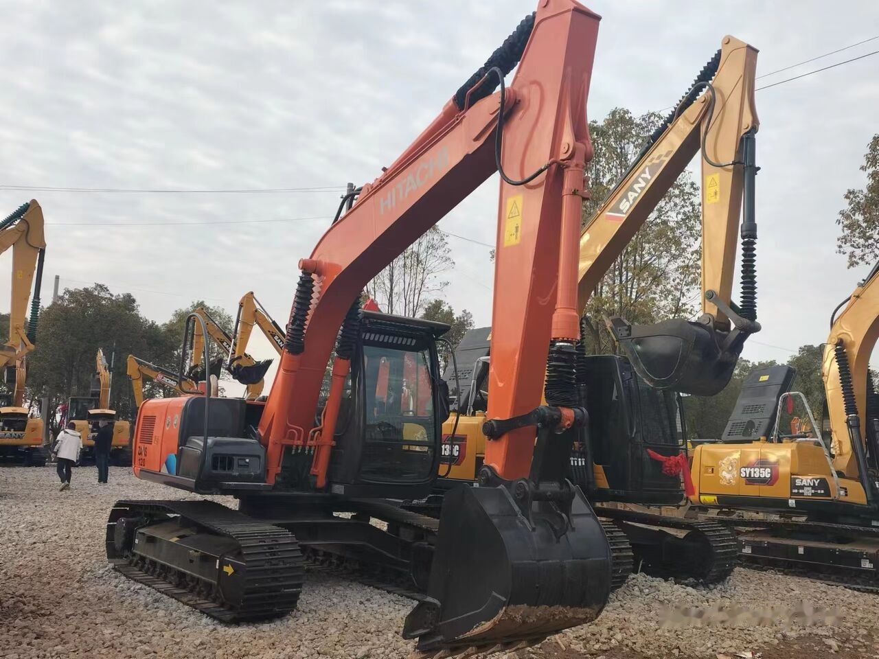 Hitachi ZX120 - Ερπυστριοφόρος εκσκαφέας: φωτογραφία 4 Hitachi ZX120 - Ερπυστριοφόρος εκσκαφέας: φωτογραφία 4