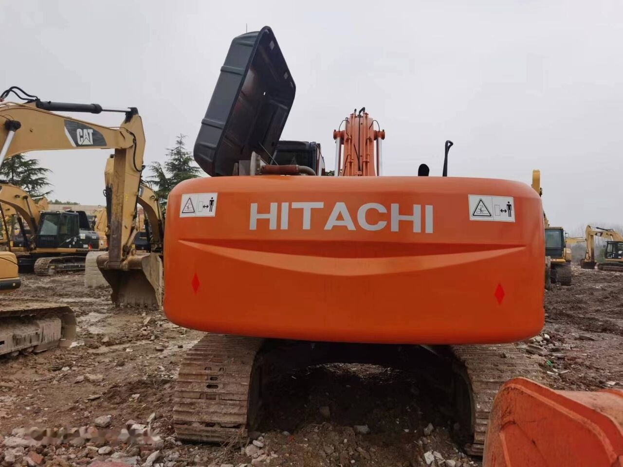 Hitachi ZX250 - Ερπυστριοφόρος εκσκαφέας: φωτογραφία 3 Hitachi ZX250 - Ερπυστριοφόρος εκσκαφέας: φωτογραφία 3