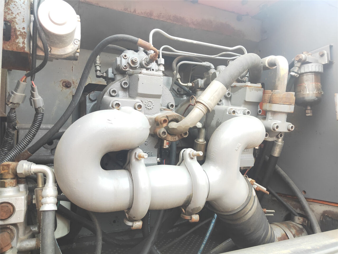 Hitachi ZX350H-3G - Ερπυστριοφόρος εκσκαφέας: φωτογραφία 4 Hitachi ZX350H-3G - Ερπυστριοφόρος εκσκαφέας: φωτογραφία 4