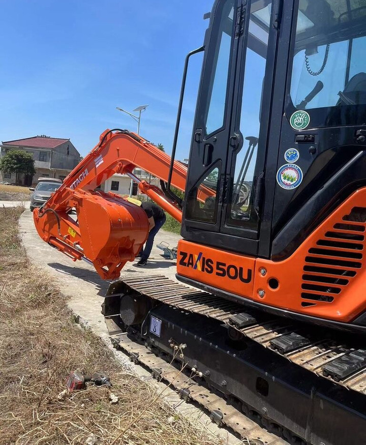 Hitachi ZX50U - Μίνι εκσκαφέας: φωτογραφία 4 Hitachi ZX50U - Μίνι εκσκαφέας: φωτογραφία 4