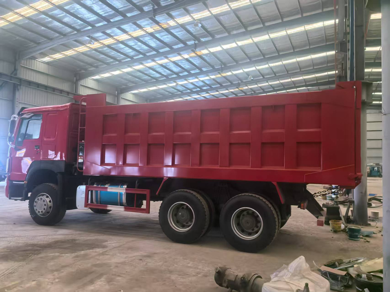 Howo 371 6X4 NEW - Φορτηγό ανατρεπόμενο: φωτογραφία 5 Howo 371 6X4 NEW - Φορτηγό ανατρεπόμενο: φωτογραφία 5