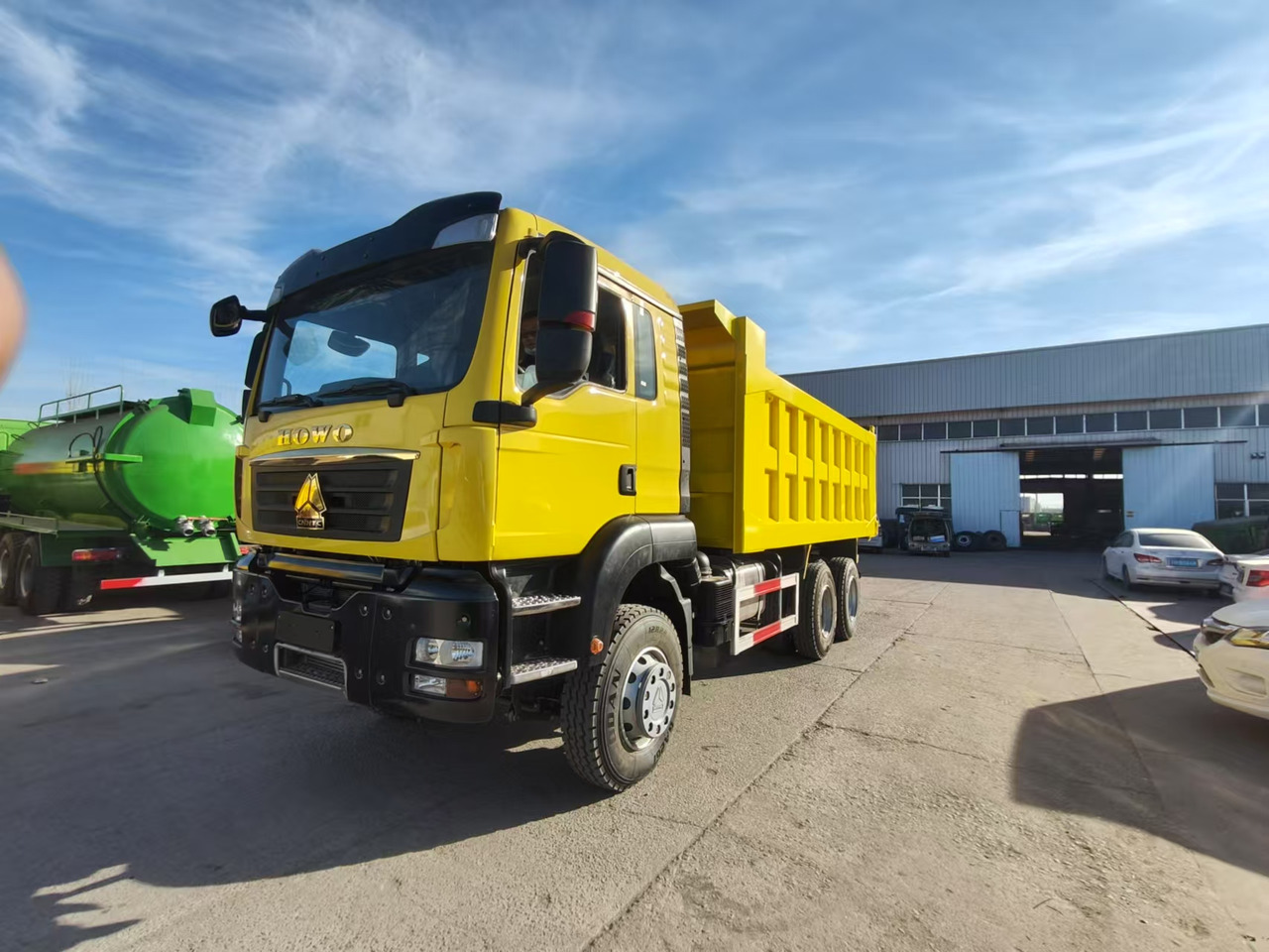 Howo HOWO TX 6X4 Dump Truck - Φορτηγό ανατρεπόμενο: φωτογραφία 1 Howo HOWO TX 6X4 Dump Truck - Φορτηγό ανατρεπόμενο: φωτογραφία 1