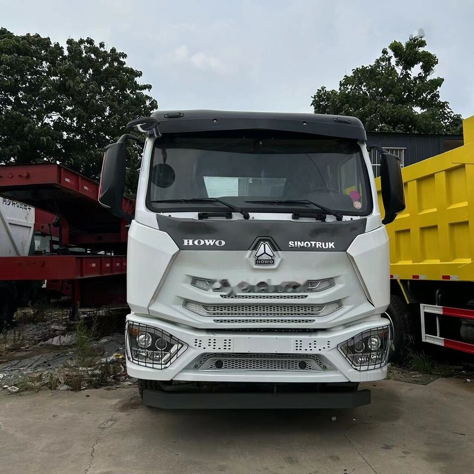 Howo Haohan - Τράκτορας: φωτογραφία 1 Howo Haohan - Τράκτορας: φωτογραφία 1